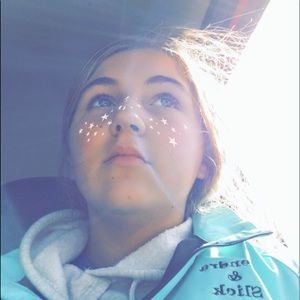 Meet your Posher, Kendra